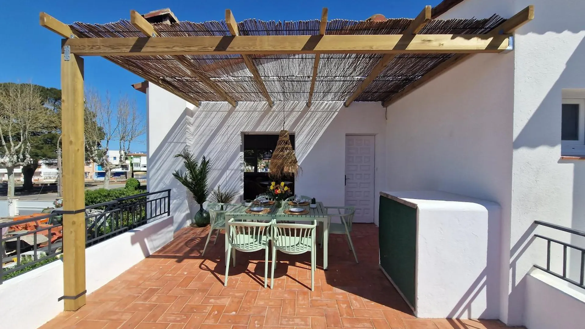 Gorgot P1 D Apartamento Con Terraza Y Piscina Comunitaria Cerca De La Playa Empuriabrava Appartamento